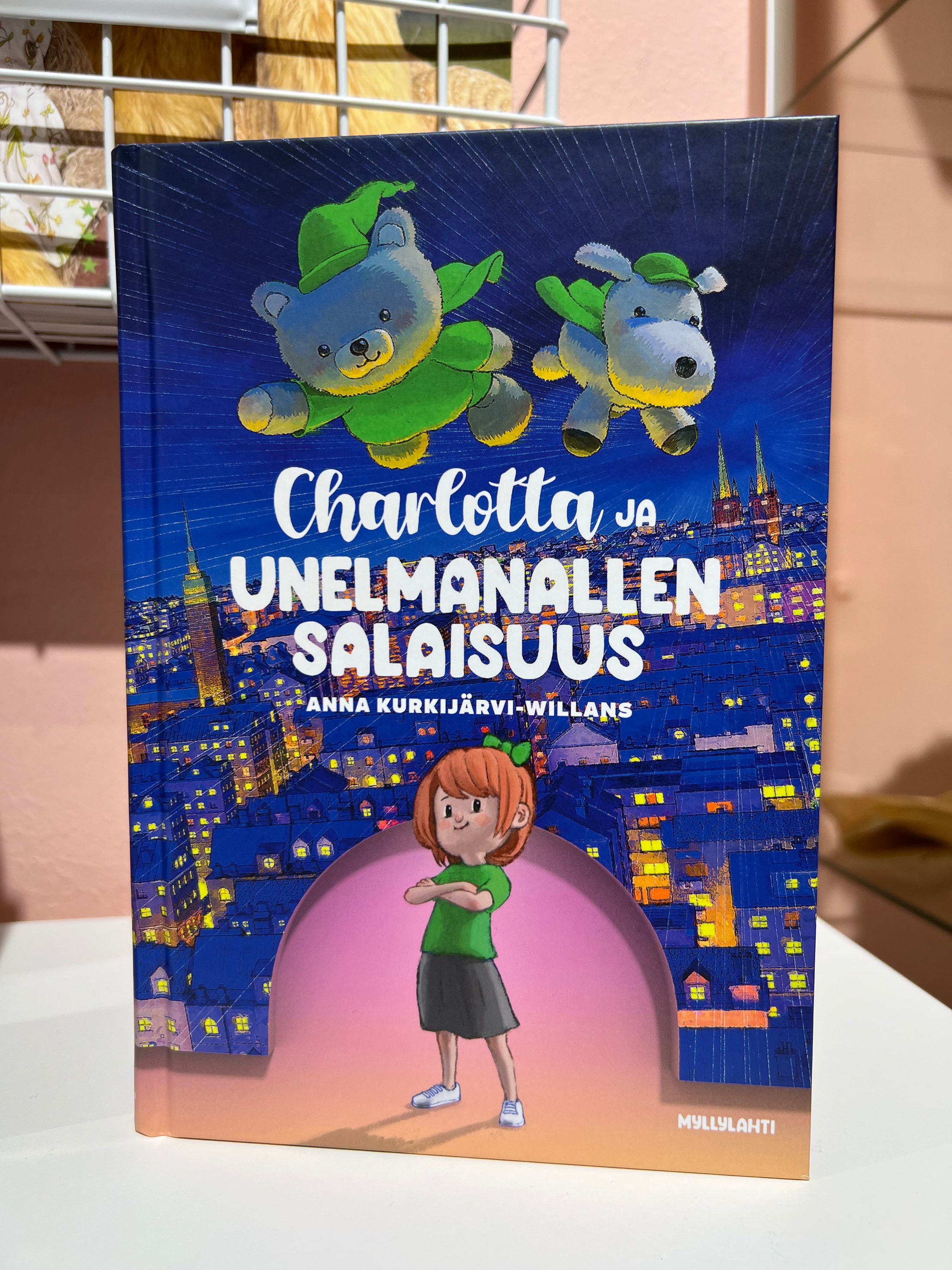 Charlotta ja unelmanallen salaisuus