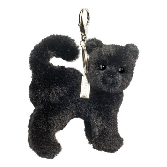 Tämä on Douglas Cuddle Toysin mustan kissan avaimenperä. Pieni kissa seisoo neljällä tassulla, ja häntä kaartuu ylöspäin. Turkki on lyhyt, tiheä ja hieman kiiltävä, ja kuono, korvien sisäpuoli, masu ja tassut ovat samaa mustaa ja samanlaista pintaa. Silmät ovat mustat ja pyöreät, nenä pieni, musta ja kolmionmuotoinen. Erillisiä kuvioita, sukkia tai laikkuja ei näy. Vaatteita tai esineitä ei ole. Ilme on utelias ja valpas.