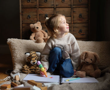 Girl with Charlie Bear, Ruff Puppy and Terry Tiger